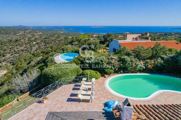 casa indipendente in vendita ad Olbia in zona Milmeggiu