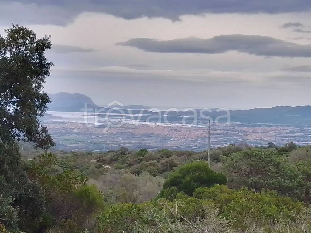 terreno agricolo in vendita ad Olbia in zona Vittorio Veneto