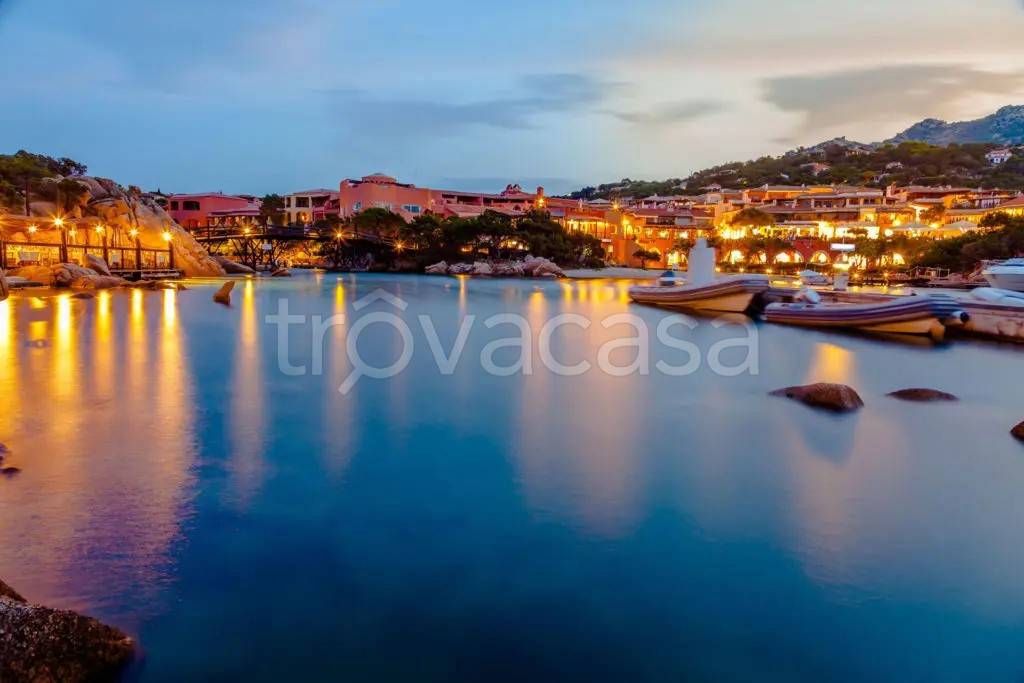 negozio in vendita ad Olbia