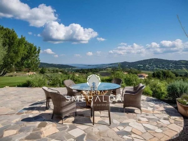 casa indipendente in vendita ad Olbia in zona Porto Rotondo