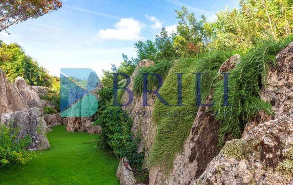 villa in vendita ad Olbia in zona Li Cuncheddi