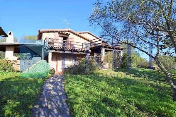 casa indipendente in vendita ad Olbia