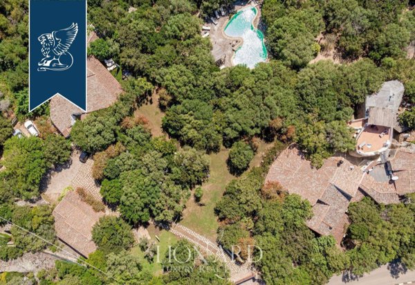 casa indipendente in vendita ad Olbia in zona Rudalza