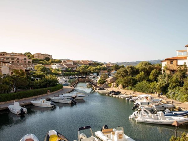 appartamento in vendita ad Olbia in zona Porto Rotondo