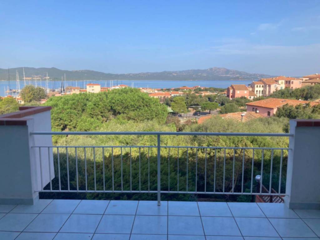 appartamento in vendita ad Olbia in zona Porto Rotondo