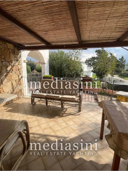 casa indipendente in vendita ad Olbia in zona Pittulongu