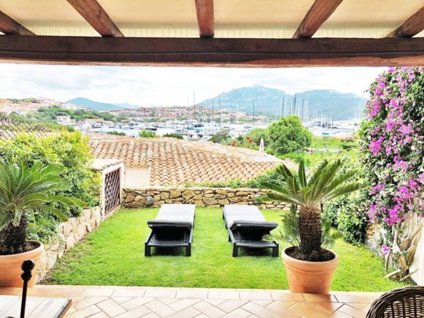 appartamento in vendita ad Olbia in zona Porto Rotondo