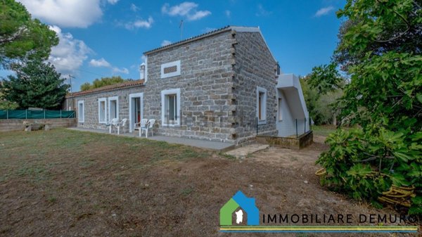 casa indipendente in vendita ad Olbia in zona Santa Mariedda