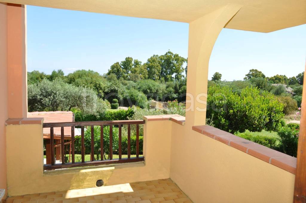 appartamento in vendita ad Olbia in zona Marinella
