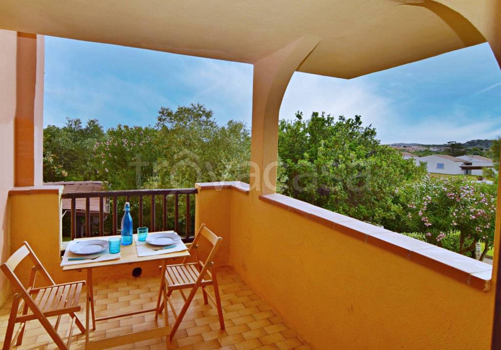 appartamento in vendita ad Olbia in zona Marinella