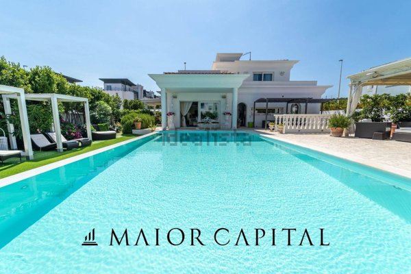 casa indipendente in vendita ad Olbia in zona Aldo Moro
