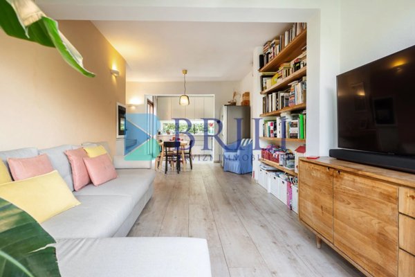 casa indipendente in vendita ad Olbia in zona Pittulongu
