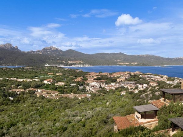 appartamento in vendita ad Olbia in zona Porto Rotondo