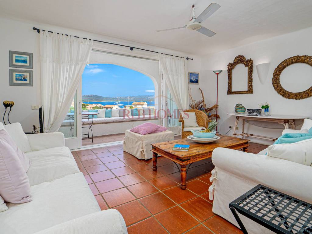 appartamento in vendita ad Olbia in zona Porto Rotondo