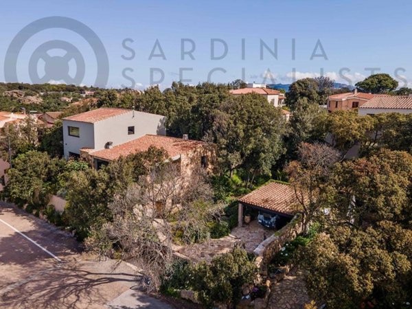 casa indipendente in vendita ad Olbia in zona San Pantaleo