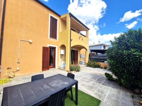 appartamento in vendita ad Olbia in zona Olbia Mare / Sa Marinedda
