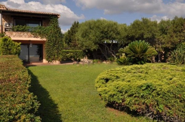 casa indipendente in vendita ad Olbia in zona Porto Rotondo