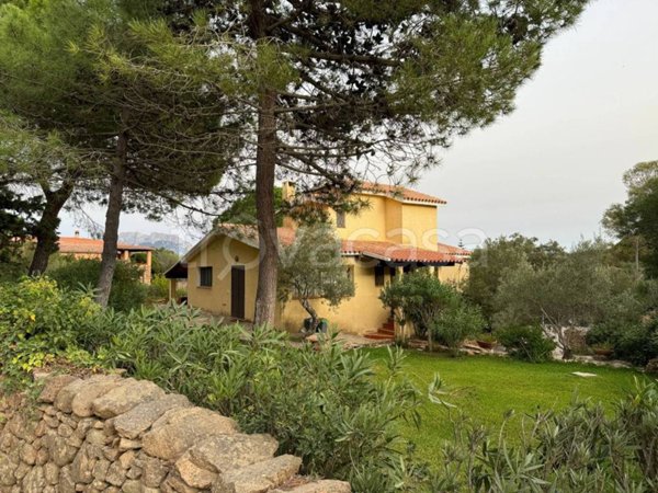 casa indipendente in vendita ad Olbia in zona Porto Istana