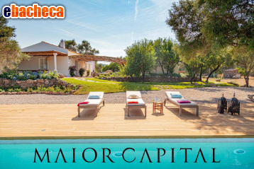 casa indipendente in vendita ad Olbia in zona Marinella