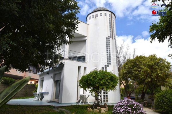 casa indipendente in vendita ad Olbia in zona Centro Storico