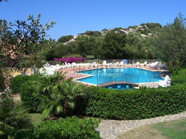appartamento in vendita ad Olbia in zona Rudalza