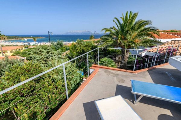 casa indipendente in vendita ad Olbia in zona Pittulongu