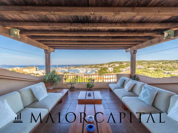 appartamento in vendita ad Olbia in zona Porto Rotondo