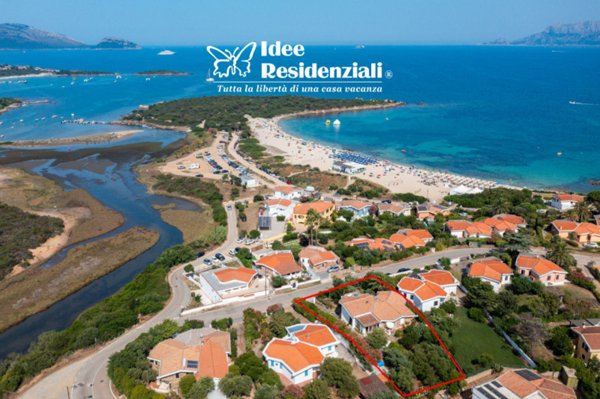 casa indipendente in vendita ad Olbia in zona Bados