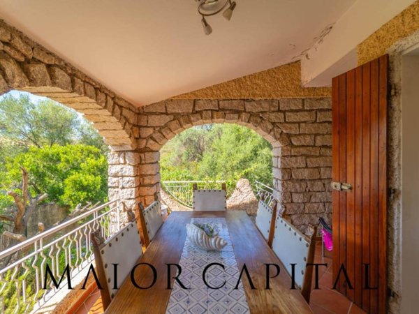 casa indipendente in vendita ad Olbia in zona Pittulongu
