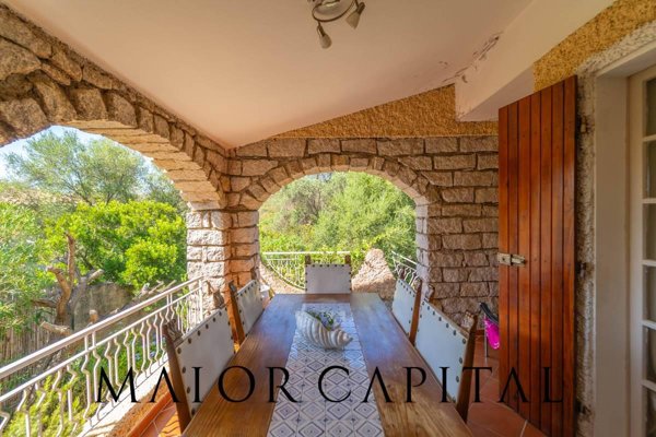casa indipendente in vendita ad Olbia in zona Pittulongu