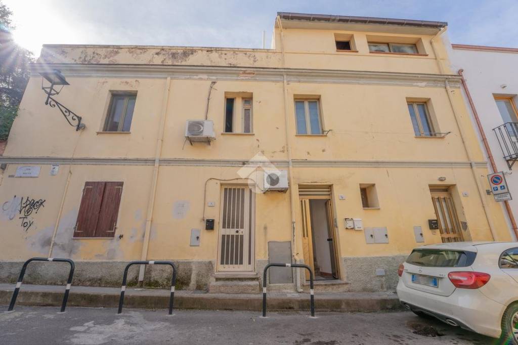 appartamento in vendita ad Olbia in zona Centro Storico
