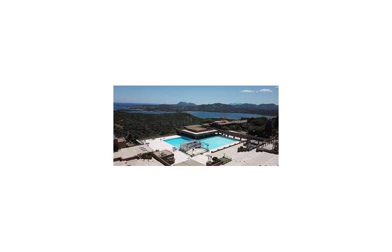 multiproprieta in vendita ad Olbia in zona Cugnana