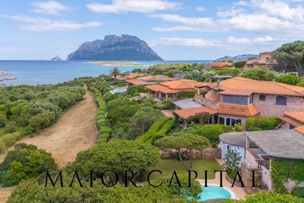 casa indipendente in vendita ad Olbia in zona Murta Maria
