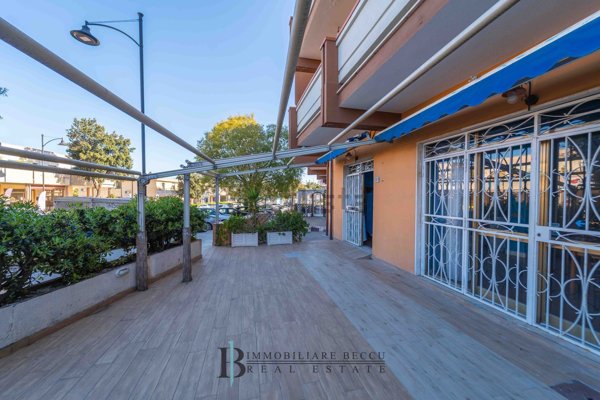 locale commerciale in vendita ad Olbia in zona Aldo Moro