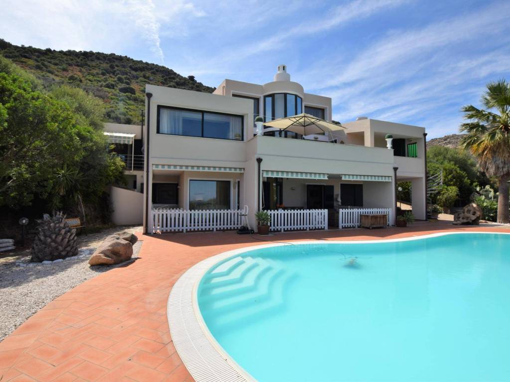 casa indipendente in vendita ad Olbia in zona Osseddu