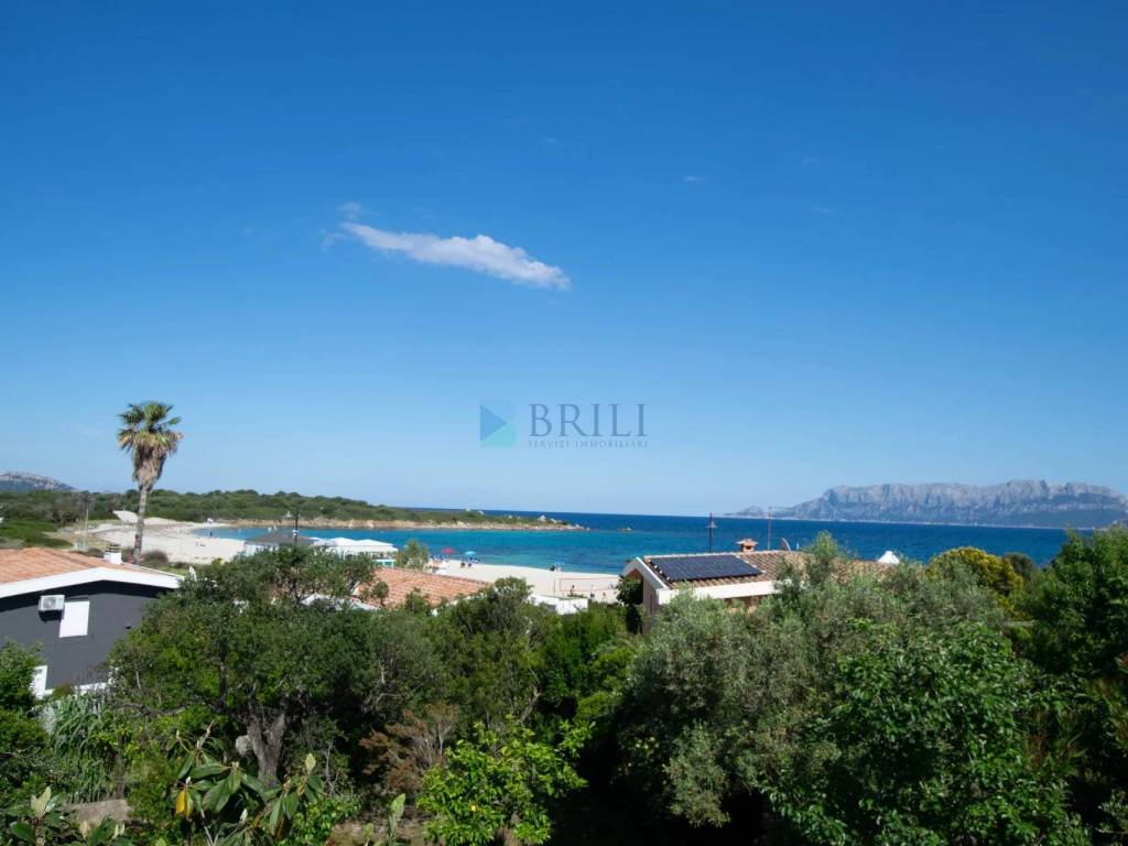 casa indipendente in vendita ad Olbia in zona Pittulongu