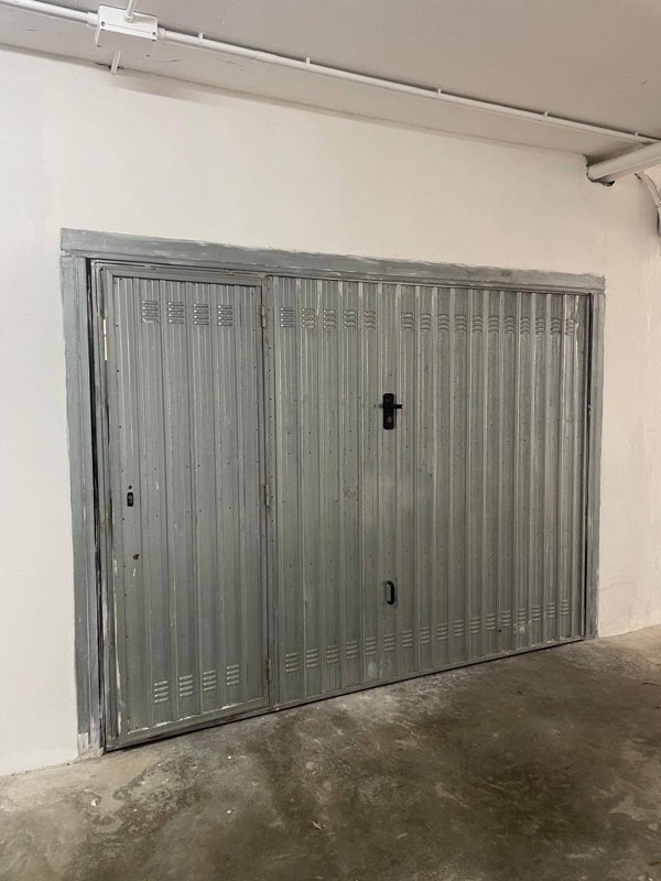locale di sgombero in vendita ad Olbia in zona Aldo Moro
