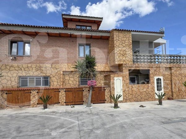 appartamento in vendita ad Olbia in zona Baratta