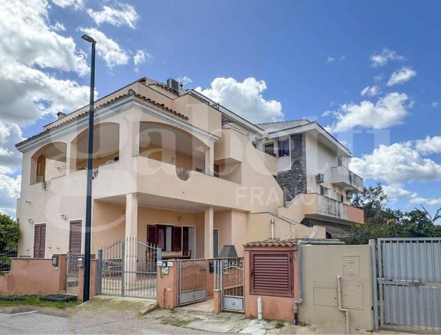appartamento in vendita ad Olbia in zona Baratta