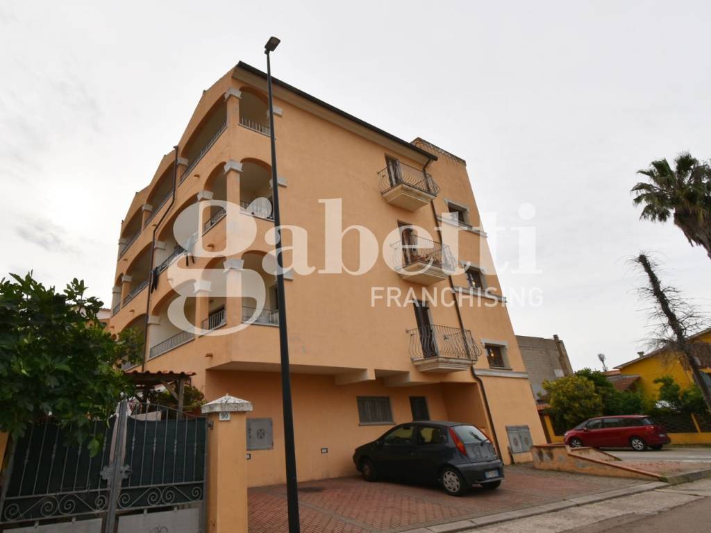 appartamento in vendita ad Olbia in zona Bandinu