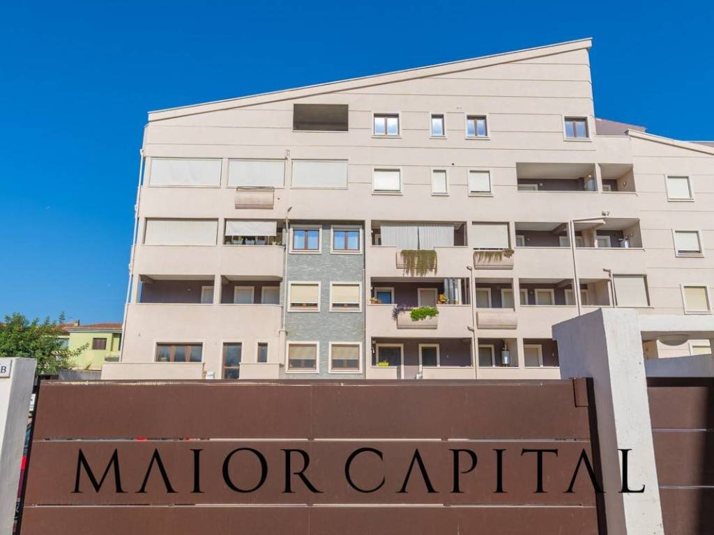appartamento in vendita ad Olbia in zona San Simplicio