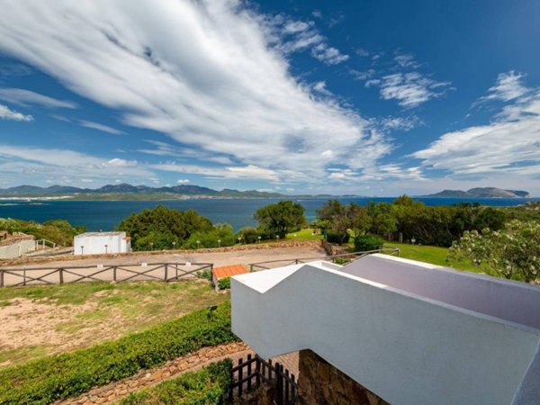 casa indipendente in vendita ad Olbia in zona Murta Maria