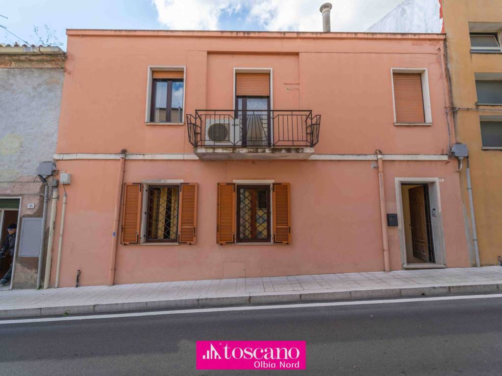 appartamento in vendita ad Olbia in zona Centro Storico