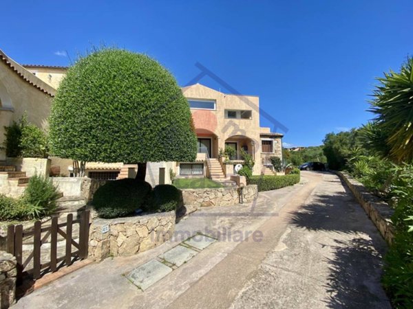 appartamento in vendita ad Olbia in zona Pittulongu