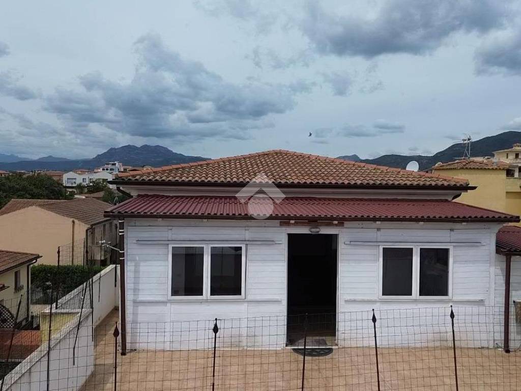 appartamento in vendita ad Olbia in zona Aldo Moro