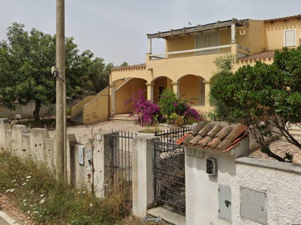 casa indipendente in vendita ad Olbia in zona Porto Istana