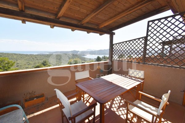 appartamento in vendita ad Olbia in zona Cugnana
