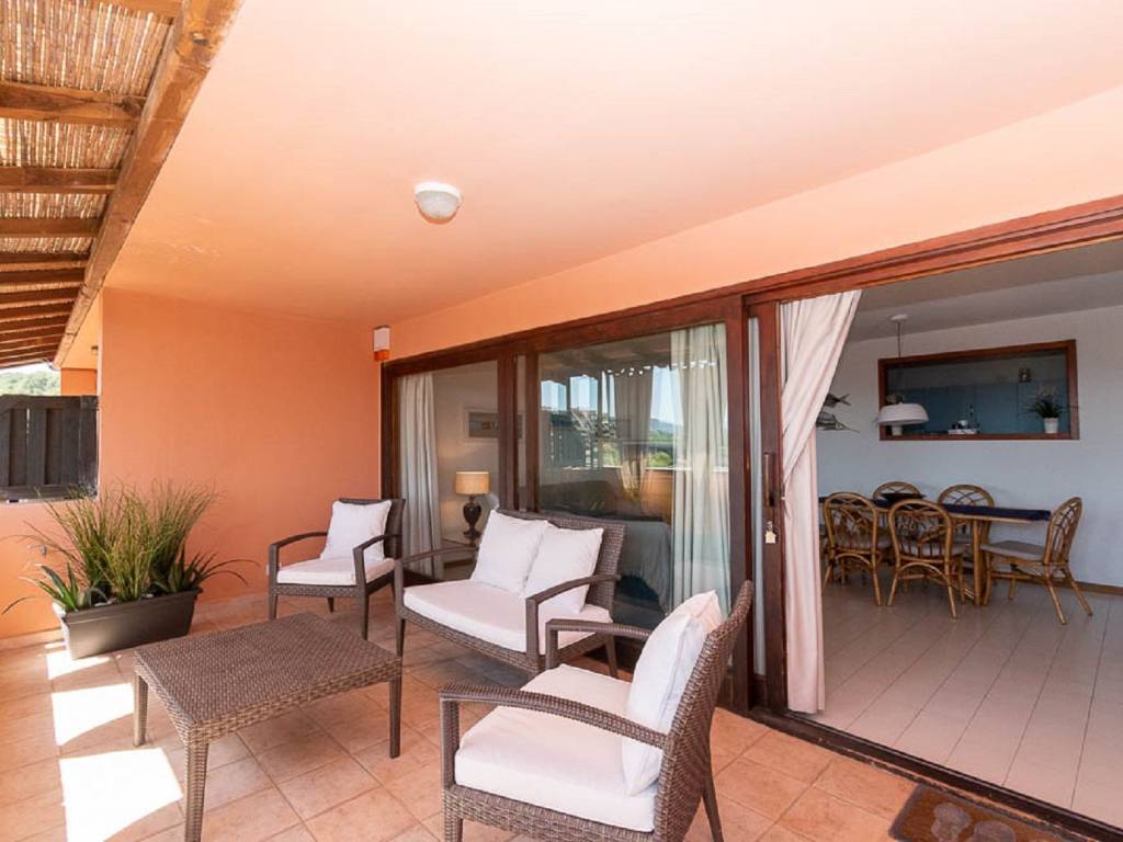appartamento in vendita ad Olbia in zona Portisco