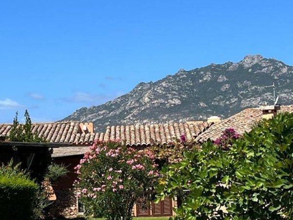 casa indipendente in vendita ad Olbia in zona Porto Rotondo