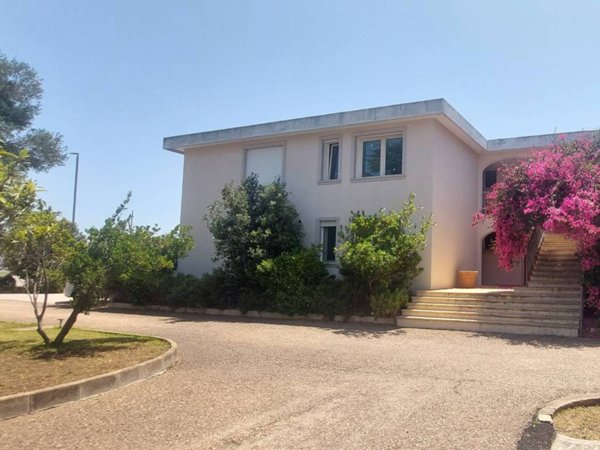 appartamento in vendita ad Olbia in zona Olbia Mare / Sa Marinedda